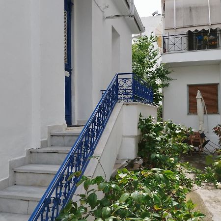 Η Ελπίδα Και Η Γιάννα Ξεκίνησαν Ένα Χώρο Cute Apartment Volos Bagian luar foto