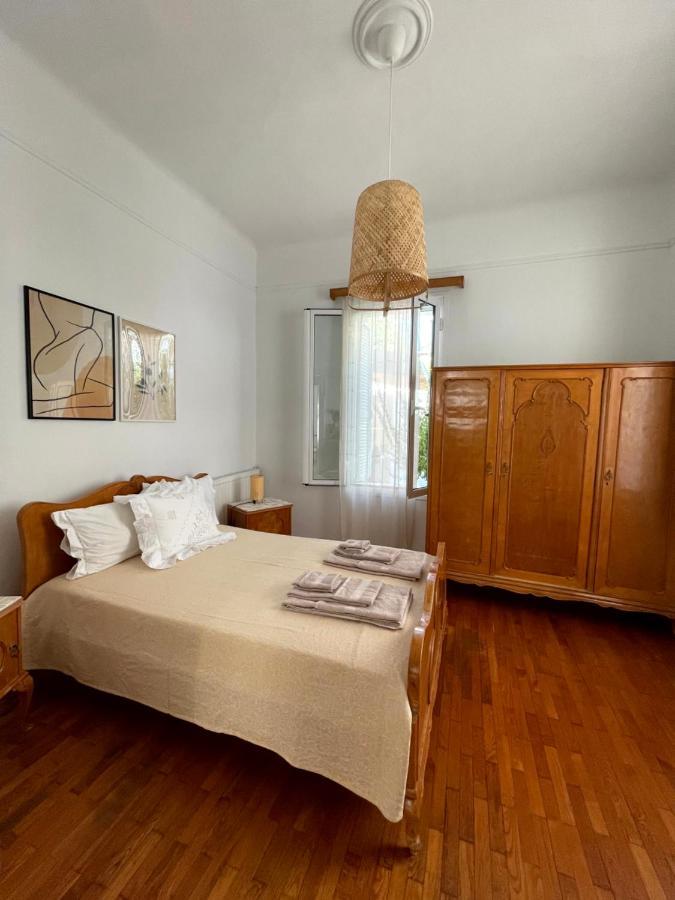 Η Ελπίδα Και Η Γιάννα Ξεκίνησαν Ένα Χώρο Cute Apartment Volos Bagian luar foto