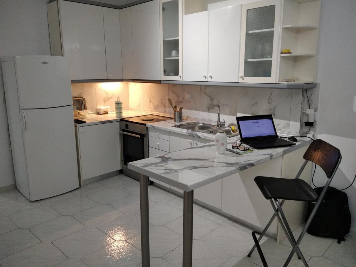 Η Ελπίδα Και Η Γιάννα Ξεκίνησαν Ένα Χώρο Cute Apartment Volos Bagian luar foto