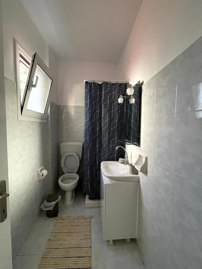 Η Ελπίδα Και Η Γιάννα Ξεκίνησαν Ένα Χώρο Cute Apartment Volos Bagian luar foto
