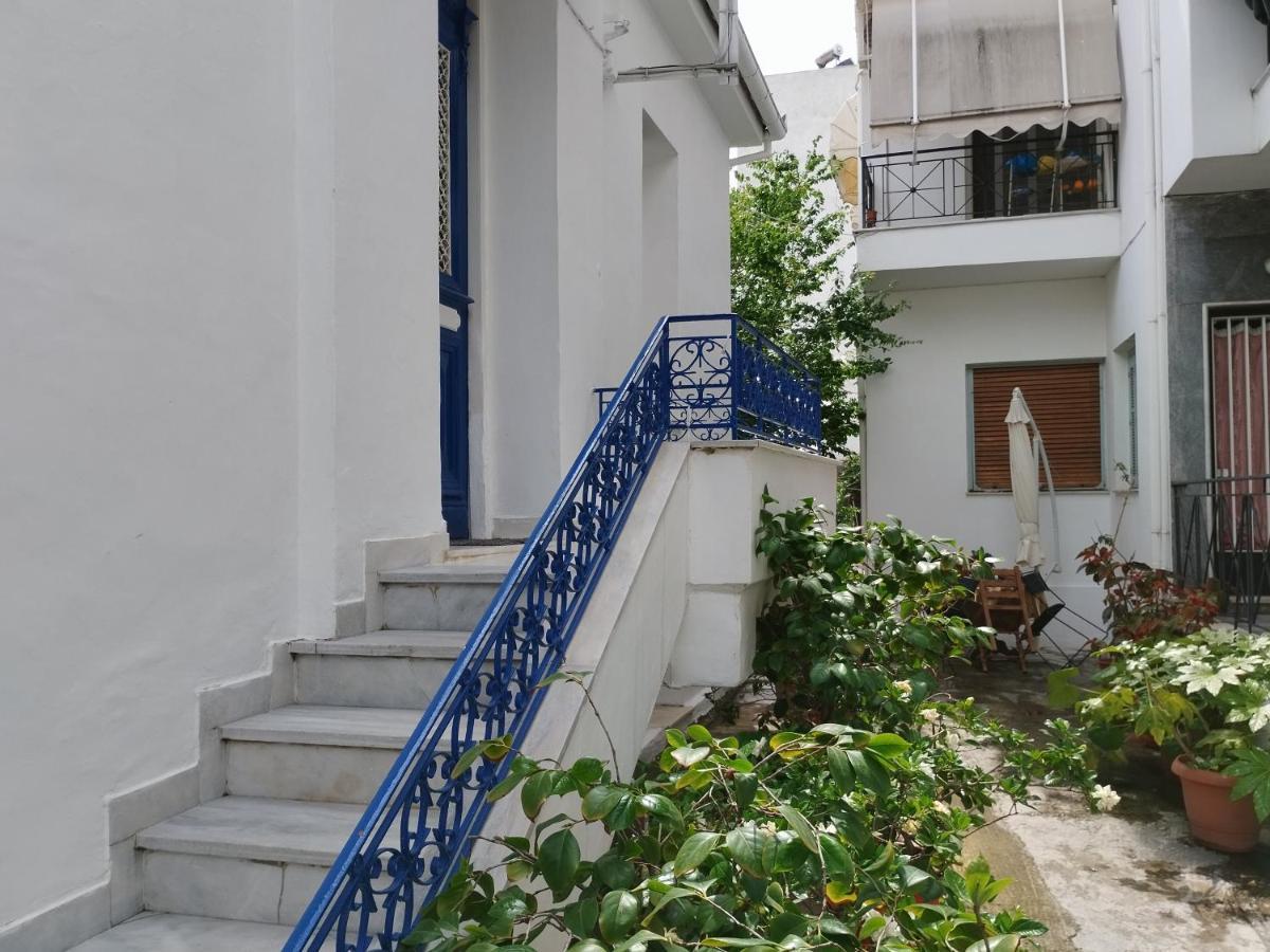 Η Ελπίδα Και Η Γιάννα Ξεκίνησαν Ένα Χώρο Cute Apartment Volos Bagian luar foto